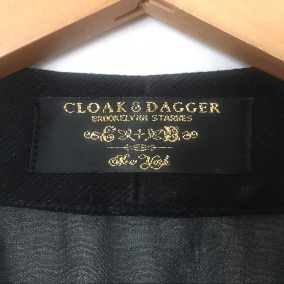 Cloak and Dagger Sequin-Lapel Vest - Med - Picture 5 of 5